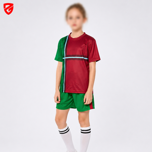 เสื้อฟุตบอลแขนสั้นแบบกำหนดเองสำหรับฤดูร้อน ผ้าโพลีเอสเตอร์ 100% แห้งเร็ว - Product Image 4
