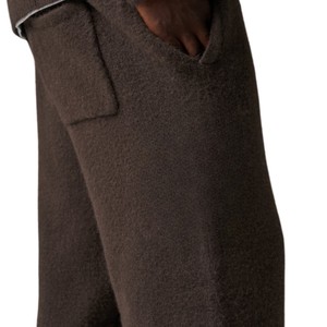Pantalon de jogging en maille marron décontracté, taille élastique, vêtement de détente, pantalon en maille douce, coupe décontractée pour hommes et femmes - Product Image 6