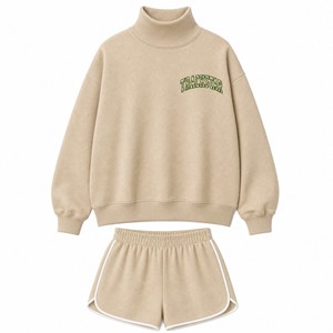 ชุดกีฬาผู้หญิง เสื้อคอเต่าปักลาย Trackstar พร้อมกางเกงขาสั้น รุ่น TS-SET-042 - Product Image 1