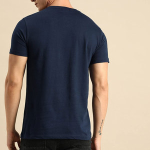 T-shirts pour hommes en coton et polyester, coupe ajustée, manches courtes, en vente en ligne - Product Image 2