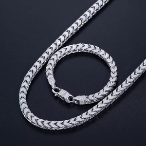 Collar de Cadena de Eslabones Chevron de Plata 925 de Lujo con Baño de Rodio y Moissanita, Joyería de Diseño con Aspecto de Diamantes, Regalo Unisex - Product Image 3