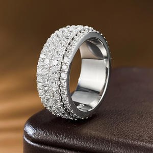 Anillo Unisex de Hip Hop en Oro Sólido de 14K o Chapado en Oro de 14K con Diseño de Diamantes Ovalados Cultivados en Laboratorio con Símbolo del Dólar y Certificado IGI - Product Image 3