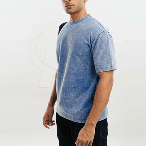 T-shirt décontracté élégant effet délavé avec texture usée et tissu respirant pour un confort quotidien en extérieur - Product Image 3
