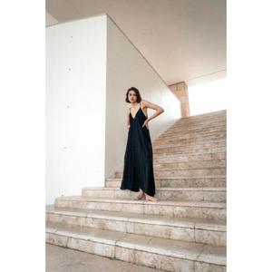 Vestido Maxi Largo con Mangas Acampanadas de Color Personalizado para Mujer, Estilo Holgado, Fluido, Natural, Ecológico y Minimalista - Product Image 5