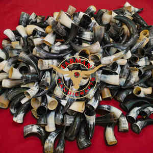 Mini cuenco vikingo de alto acabado, hecho a mano con cuerno de buey negro y blanco, vaso para chupitos a prueba de fugas al mejor precio. - Product Image 3