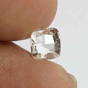 Diamante cultivado en laboratorio de corte cojín, color amarillo, con claridad SI, certificado por IGI, piedras sueltas para anillo de compromiso, fabricante de anillos de diamantes. - Product Image 2