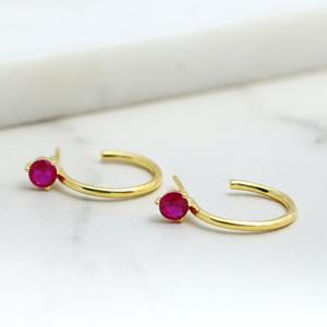 Pendientes de Aro Abiertos de Oro Blanco Sólido de 14K con Rubí Rojo, Pequeños y Minimalistas, Elegantes para Mujer, Joyería Fina, Regalo para Fiesta - Product Image 1