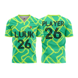 Camiseta de Fútbol Personalizada para Hombre con Logotipo Frontal, Estampado Geométrico Verde y Amarillo, Absorbente de Humedad, Manga Corta, Cuello en V, Corte Regular - Product Image 3