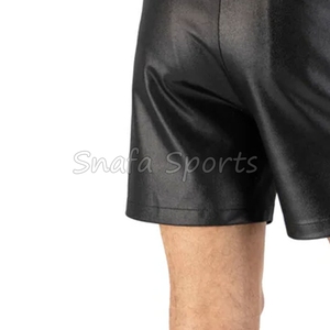 กางเกงขาสั้นหนังผู้ชายรุ่นใหม่สวมใส่สบาย ระบายอากาศได้ดี ผ้าฝ้ายสีพื้น เอวกลาง กางเกงขาสั้นหนัง PU สำหรับผู้ชาย - Product Image 6