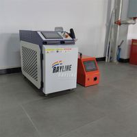 Soudeuse laser à fibre professionnelle pour la construction de pieds de meubles en métal et de cadres de chaises de luxe