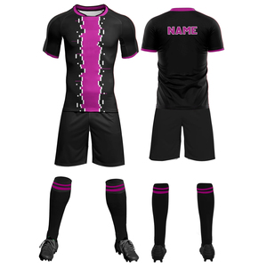 Maillot de football personnalisé pour homme, noir et violet rayé, sublimé, anti-humidité, ajusté, manches courtes, toutes saisons, vêtements de sport - Product Image 3
