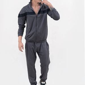 Chándal Cortavientos Personalizado para Hombre, Traje Deportivo de Invierno para Entrenamiento y Actividades al Aire Libre - Product Image 2