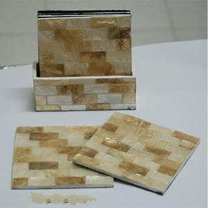 Sous-verre décoratif en forme de coquille Capis, verrerie et dessous-de-plat, motif mosaïque multicolore, taille 100mmx100mm - Product Image 1