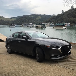 Mazda 3 Sporty Sedan d'occasion de qualité supérieure, offre à durée limitée, expérience de conduite agréable et performances fiables, prêt à l'exportation - Product Image 5