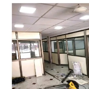 Cloison en aluminium de style contemporain et design gain de place, fournie directement par l'usine, pour les espaces de travail professionnels - Product Image 2