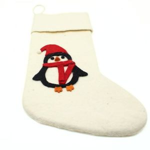 Ornement de Noël en feutre de laine en forme de pingouin, fait main, écologique, mignon, à suspendre - Product Image 3