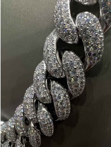 Excellent Quality Moissanite Diamond Cuban Perfect for Wedding Anniversary Gift Use Available at Good Price - Product Image 4