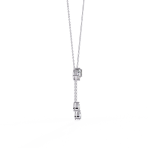 Collier Lariat en Platine PT950 avec Breloques en Diamants de Laboratoire Taille Poire et Taille Émeraude et Chaîne Double Pendentif Élégante - Product Image 4