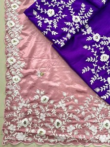 Sari de organza bordado con flores de diseño para mujer |   Sari de Lujo para Fiesta o Boda con Blusa en Contraste |   Sari indio premium - Product Image 4