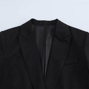 เสื้อสูทลำลองสีดำสำหรับผู้หญิงช่วงฤดูใบไม้ร่วง พร้อมเข็มขัดผูก ผลิตจากผ้าโพลีเอสเตอร์ระบายอากาศได้ดี - Product Image 3