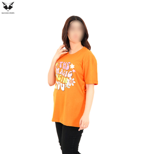 T-shirts pour femmes à col rond, de la plus haute qualité, lavables en machine, style tendance, vêtements d'extérieur, t-shirts décontractés en coton mélangé à manches courtes - Product Image 4