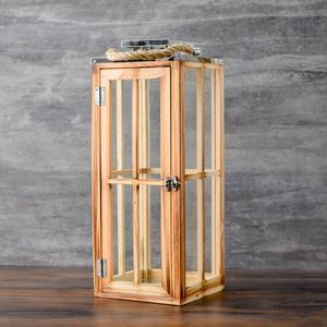 Lanterne en forme de maison en cuivre avec panneaux en verre et design cheminée pour la décoration intérieure ou les espaces de vie - Product Image 5