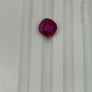 Forma de cojín de rubelita natural Piedra preciosa de cristal suelta de calidad fina para la fabricación de joyas Corte redondo/ovalado rosa - Product Image 2