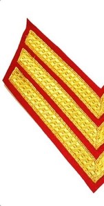 El chevron de 4 barras (cuatro franjas en forma de V) es el insignia más común del rango de Sergeant. - Product Image 5