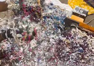 Déchiqueteuse de déchets textiles de haute qualité à double arbre, capacité 2500 kg/h, semi-automatique - Product Image 6