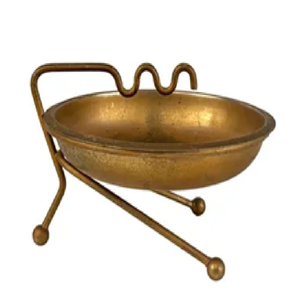 Cenicero moderno de latón macizo con un diseño único de rejilla superior, disponible a precios de mayorista. - Product Image 2