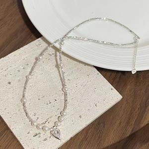 Collier en perles d'eau douce à double couche avec argent brisé, luxe haut de gamme, élégance simple - Product Image 1