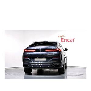 BMW X6 M50i 2022, 89 387 km, boîte automatique, conduite à gauche, caméra de recul - SUV de luxe - Product Image 4