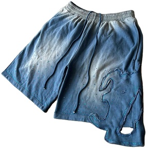 Short en éponge française avec strass coupé et cousu Streetwear en détresse Applique Patch Lavage à l'acide Shorts pour hommes - Product Image 1