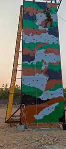 Fabricante de Equipos para Muros de Escalada para Parques de Aventura, Estructura de Muro de Escalada Resistente para Exteriores, Diseño Personalizado de Muros de Escalada - Product Image 4