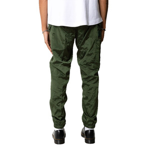 Pantalon cargo jogger pour homme de haute qualité en nylon premium avec fermeture éclair intégrale, taille élastique et cheville ajustable - Product Image 3
