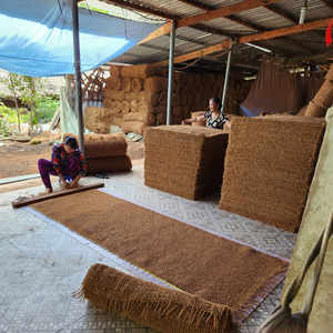 Natural <b>Coconut</b> Coir <b>Netting</b> Erosion Control Mesh for Slope Stabilization Landscaping OEM Customizable Size Factory Supply Selec - Product Image 6