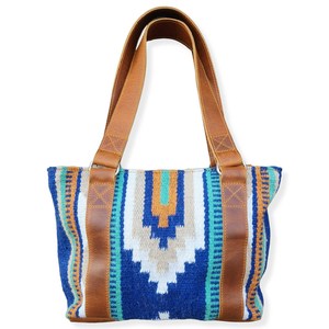Bolso Tote Bohemio de Cuero Genuino Tejido a Mano para Mujer, Estilo Suroeste, con Dos Correas, Antirrobo e Impermeable para Viajes al Aire Libre - Product Image 6