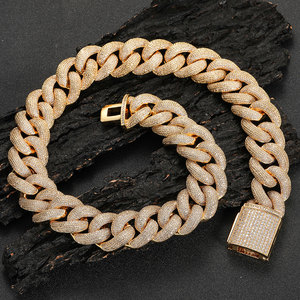 Pulsera Cubana de Plata 925 con Diamantes Cultivados en Laboratorio Certificados, Estilo Miami Iced Out, Acabado en Oro y Plata, Joyería para Hombre - Product Image 3