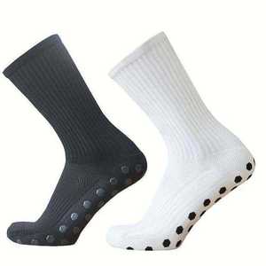 Chaussettes de sport respirantes en coton pour le basketball, style tricoté, avec logo personnalisé, les plus vendues pour l'automne - Product Image 2