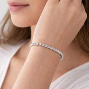 Pulsera de tenis de plata de ley 925 con moissanita redonda brillante VVS y cierres de caja abierta seguros, pulsera unisex. - Product Image 4