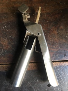 เครื่องตัดหางสุกรแบบไม่เจ็บปวดสำหรับลูกสุกรแรกเกิด อุปกรณ์สัตวแพทย์สำหรับตัดหางสุกร - Product Image 3