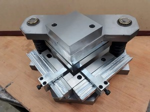 Máquina Punzonadora Hidráulica Multifuncional, Prensa Hidráulica para Metal, Mini Punzonadora sin Interferencias - Product Image 2