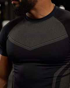 T-shirt de sport de haute qualité, vêtements de fitness, t-shirt de gym à bas prix, t-shirt de gym en vente en ligne, fabriqué au Pakistan - Product Image 6