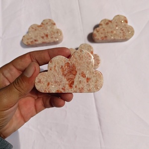 Cristal de Piedra Solar Premium Tallado en Forma de Nube, Gema Única para Decoración del Hogar, Regalo, Venta al por Mayor - Product Image 4