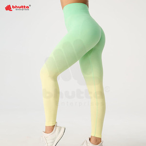 Leggings de yoga sans couture respirants pour femmes, conception personnalisée OEM, taille haute, pantalon de sport, compression, vêtements de fitness - Product Image 2