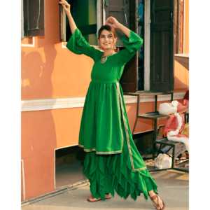 Ensemble Kurta vert frais en tissu mousseline taille XS - Product Image 3