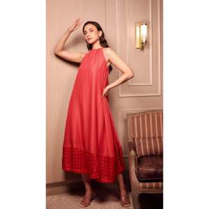 Robe de soirée élégante The Quince Life Scarlet taille unique - Product Image 4
