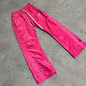 Pantalon de survêtement en nylon pour homme, à ouverture latérale par boutons-pression, léger, taille élastique, style streetwear, fabrication OEM en gros - Product Image 2