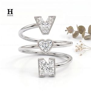 Bague spirale personnalisée avec initiale, diamant de laboratoire taille cœur, or 14 carats, bague multicouche personnalisée - Product Image 3