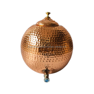 Conception de marteau en forme de boule de dernière qualité Avantages ayurvédiques pour la santé Distributeur d'eau en cuivre Forme et taille personnalisées Utilisation pour la maison - Product Image 1